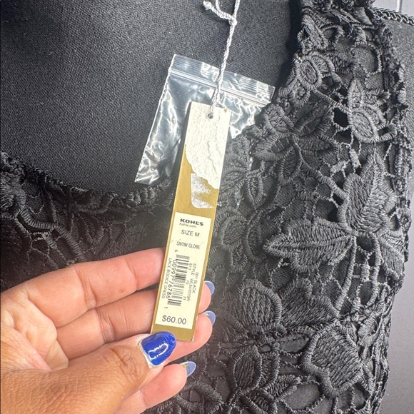 Lauren Conrad snow globe lace and tulle dress - Picture 4 of 6